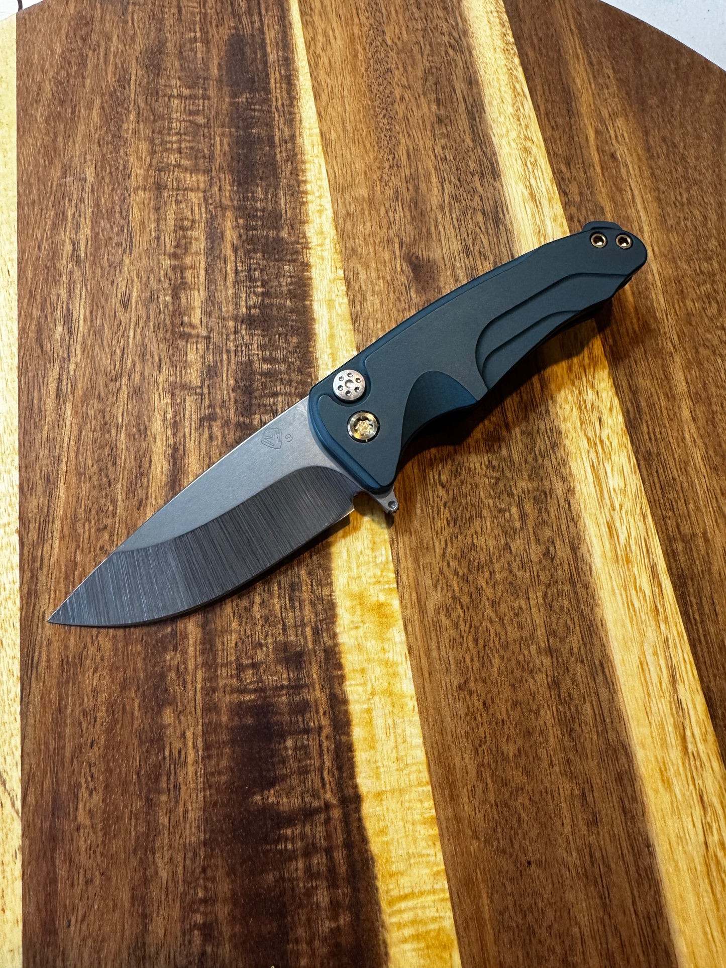 Medford Smooth Criminal - S35VN Blade, Blue Handle, Bronze Hardware